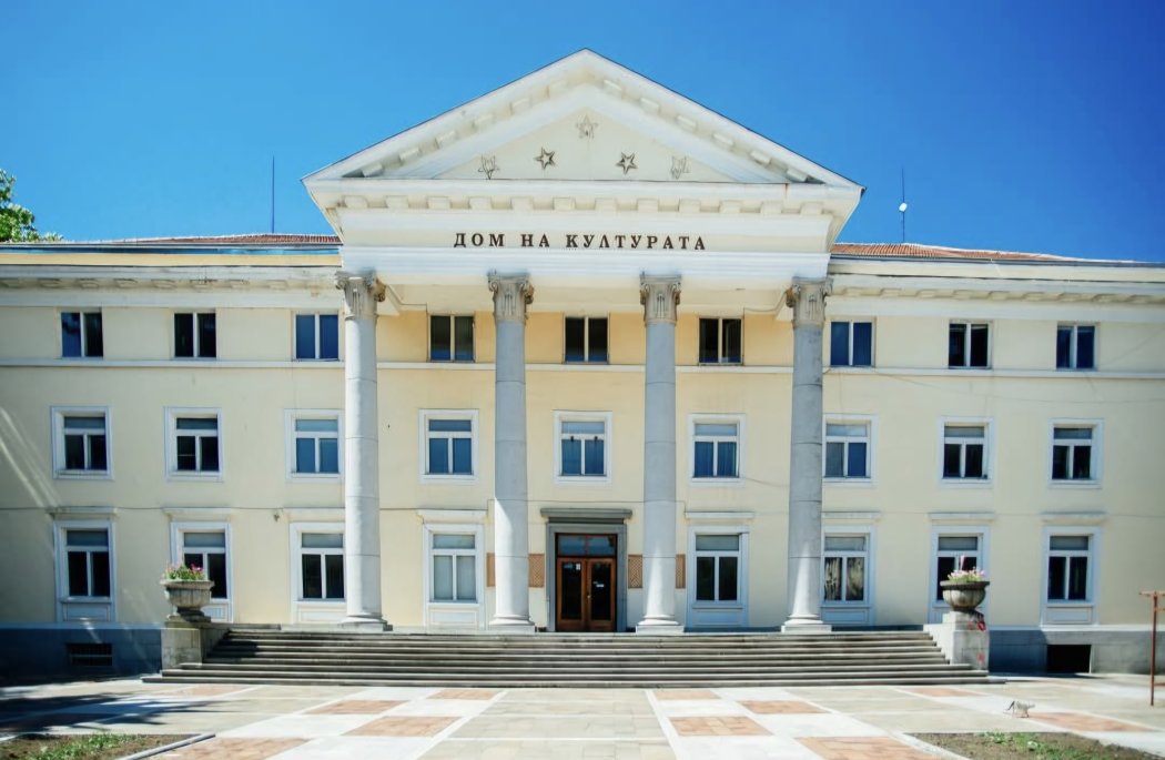 Домът на културата в Кърджали обяви датите за прием в Школата по изкуствата