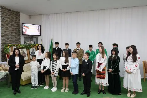 Кърджали влезе в урок по свобода: СУ &bdquo;Йордан Йовков&ldquo; отбеляза 150 години от Априлското въстание