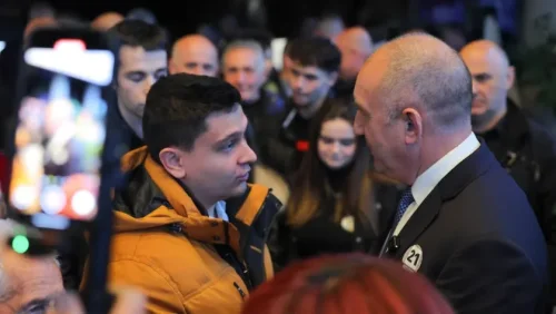 Радев в Смолян: Сглобката продължава и ние няма да се хванем на този театър