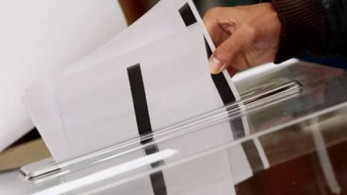 40 подвижни секции в Кърджалийско: как хората с увреждания ще гласуват на предсрочните избори