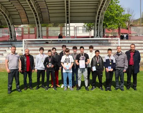 Триумф на стадион &bdquo;Юнак&ldquo;: Първият отбор на СУ &bdquo;Васил Левски&ldquo; е шампион на &bdquo;Млад огнеборец&ldquo; &ndash; Ардино 2026