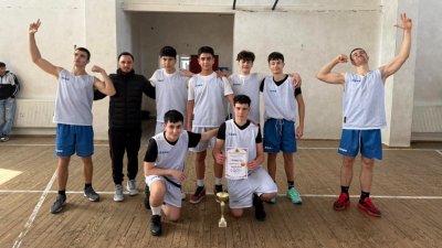 &bdquo;Отец Паисий&ldquo; &ndash; Кърджали стана областен шампион по баскетбол при 8&ndash;10 клас