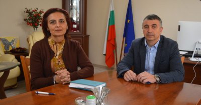 Областният управител поиска по-добро обслужване в НОИ &ndash; Кърджали: проблеми има и в клоновете