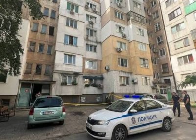 Полицаи в Кърджали предотвратиха самоубийство от 7-ия етаж: спасиха 30-годишен мъж