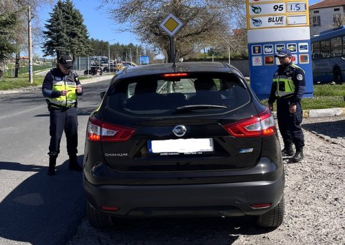9000 евро и три тетрадки с имена са иззети при специализирана операция на полицията в областта