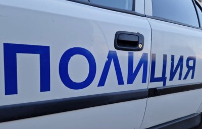 Патрулка блъсна пешеходка в центъра на Кърджали