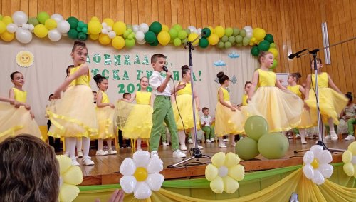 На добър час! Бъдещите първокласници от Крумовград се сбогуваха с детската градина