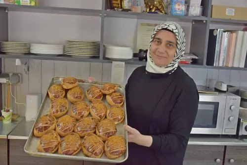 С вкус от Бурса: Ново сладко кътче посреща клиенти в Ардино