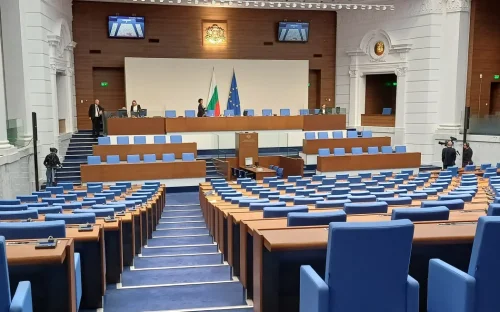 Парламентът затяга контрола върху цените: Нови дефиниции, регистър на доставките и двойни глоби