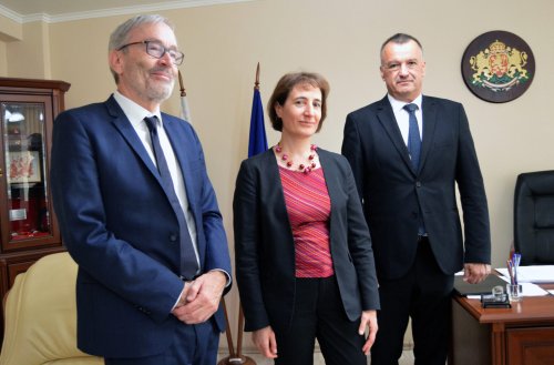 Френският посланик в Кърджали: Париж търси партньорства в образование, бизнес и култура