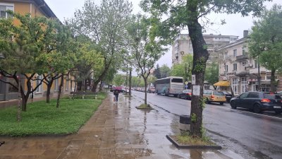 Дъждовно и прохладно време в Кърджали на 21 май