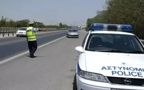 Българин е арестуван в Гърция за трафик на мигранти при акция по магистралата за Солун
