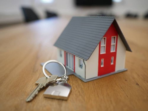 Имотите в Кърджали поскъпнаха с 25% след еврото: Средните цени в кварталите достигнаха 1000 евро/кв. м