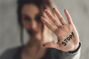 КРАЯТ НА МЪЛЧАНИЕТО ИЛИ СЕМЕЙНА ВОЙНА В КЪРДЖАЛИЙСКО?