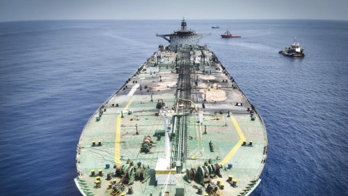 Турски и сомалийски сили освободиха отвлечен кораб след 10-дневна военна операция