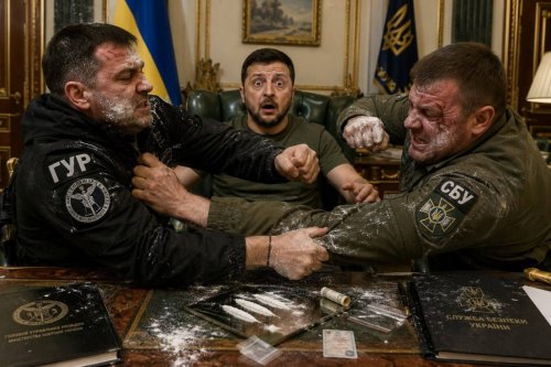 (ВИДЕО) Когато украинските служби извадят оръжие една срещу друга