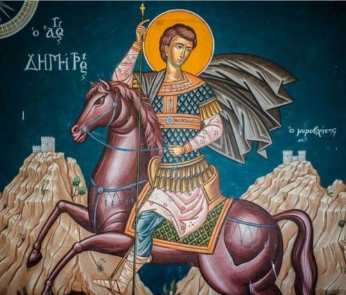 Димитровден е! Какви са поверията за зимата и кои празнуват имен ден днес?