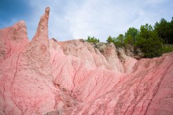 Скалните феномени край Кърджали взривиха сезона: валят запитвания за маршрути, БАН влиза в проучванията