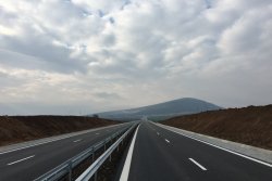 &bdquo;Забравената магистрала&ldquo; Русе &ndash; Маказа ще се строи с концесия, започва проектирането на южното трасе