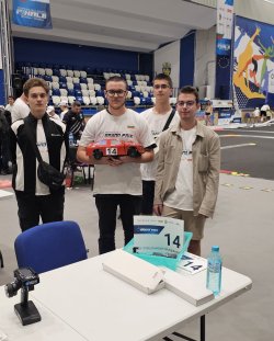 Ученици от Кърджали влязоха в топ 10 на H2 Grand Prix в Бургас
