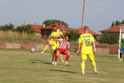 ФК &bdquo;Крумовград&ldquo; удържа на агресията на &bdquo;Хасково&ldquo; и изкова ценното 1:0 за финалния мач за Трета лига