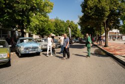 Над 100 ретро автомобила от цяла България дефилираха в Момчилград