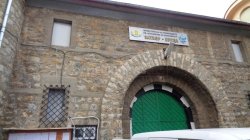 Двама затворници избягаха край Враца, МВР залови единия, издирва беглеца от Ботевград