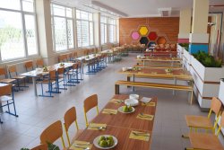 Какво ядат децата ни в училище? Започват едномесечни проверки