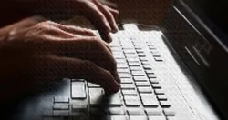 Измамници подменят банкови сметки по имейл: институции и фирми губят стотици хиляди евро