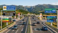 Парадоксът на заплатите: Защо с 620 евро в България се купува колкото с 920 евро в Гърция?