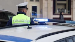 Дете хвана мотопед без регистрация: полицията започна проверка в Крумовград