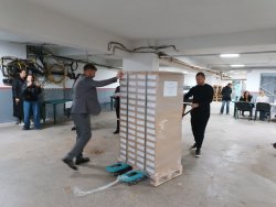 307 600 бюлетини за балотажа пристигнаха в Кърджали, започна разпределението по общини